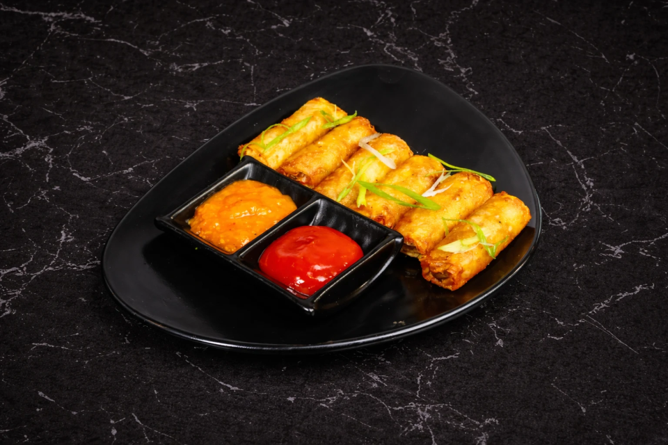 Best Veg Spring Rolls in Illinois.